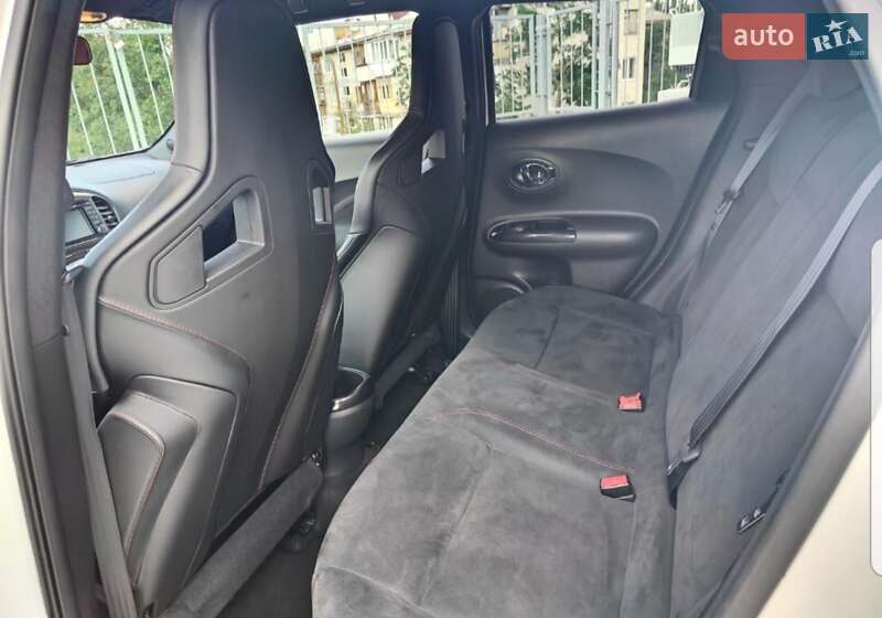 Внедорожник / Кроссовер Nissan Juke 2016 в Киеве