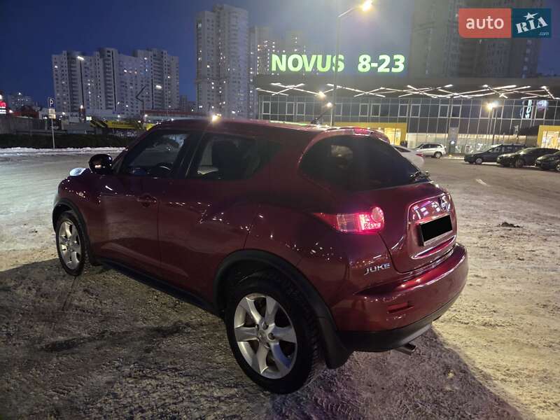Позашляховик / Кросовер Nissan Juke 2012 в Києві