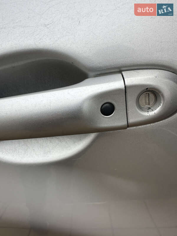 Позашляховик / Кросовер Nissan Juke 2011 в Одесі