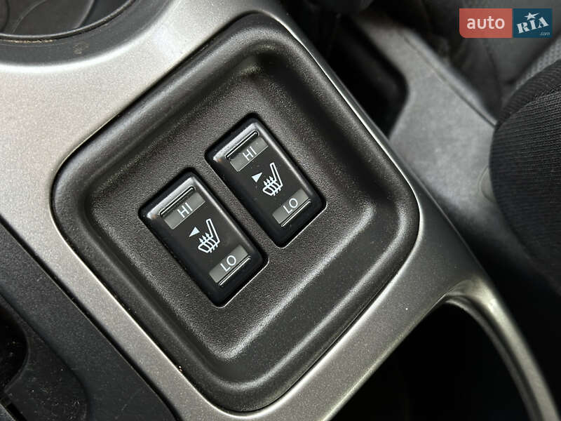 Внедорожник / Кроссовер Nissan Juke 2012 в Харькове фото 36 Внедорожник / Кроссовер Nissan Juke 2012 в Харькове