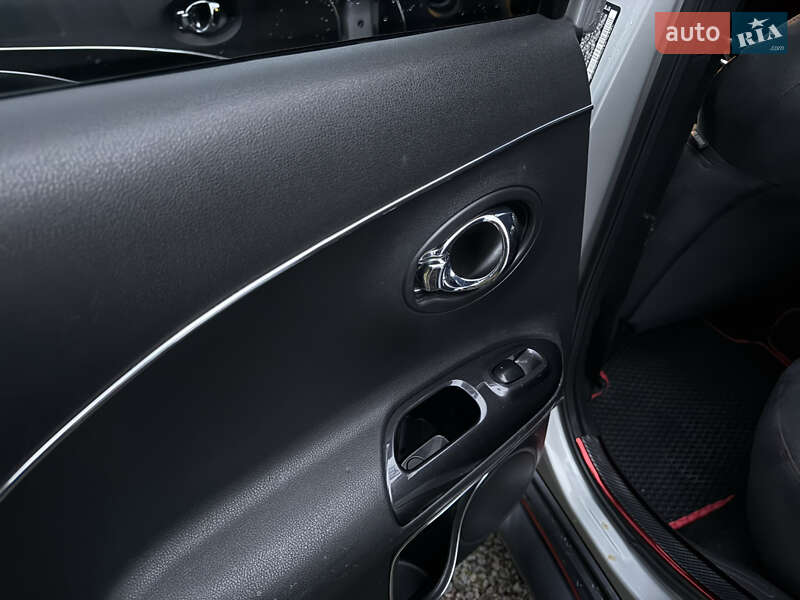 Внедорожник / Кроссовер Nissan Juke 2014 в Одессе