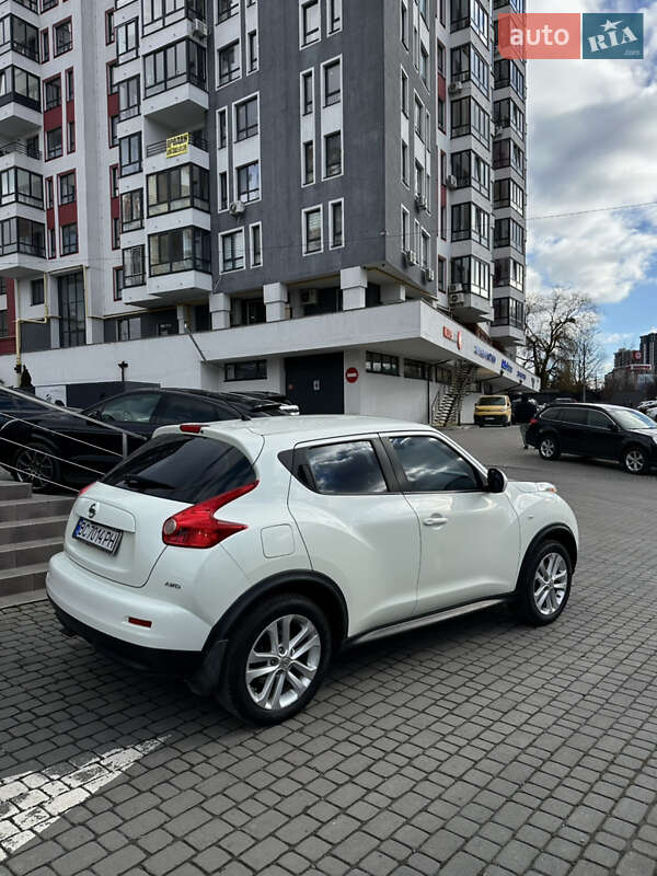 Внедорожник / Кроссовер Nissan Juke 2010 в Львове
