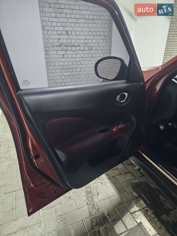 Внедорожник / Кроссовер Nissan Juke 2011 в Львове