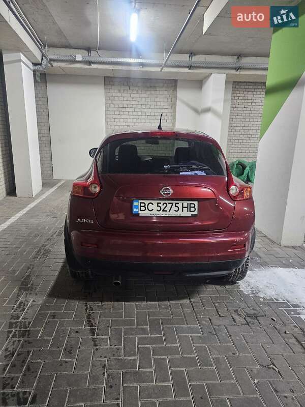 Внедорожник / Кроссовер Nissan Juke 2011 в Львове