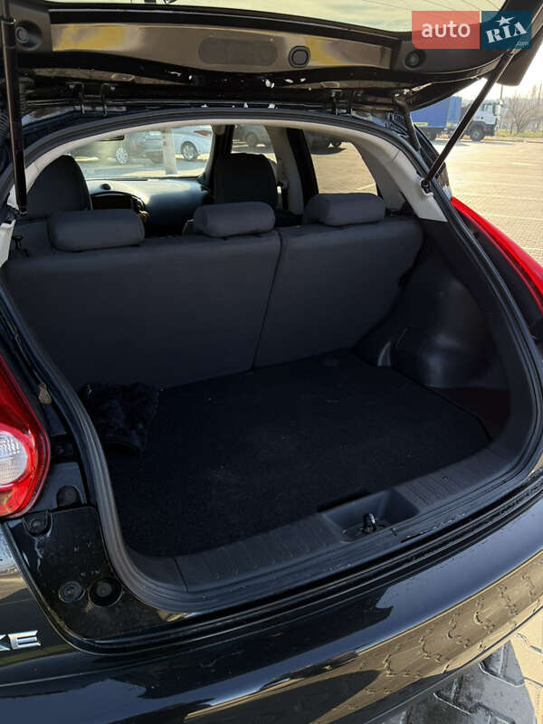 Внедорожник / Кроссовер Nissan Juke 2013 в Полтаве