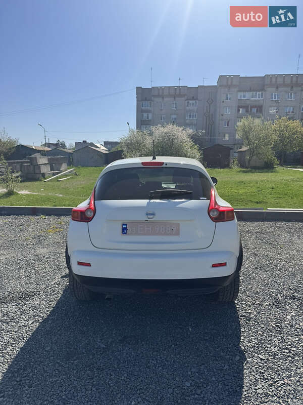 Внедорожник / Кроссовер Nissan Juke 2011 в Радехове