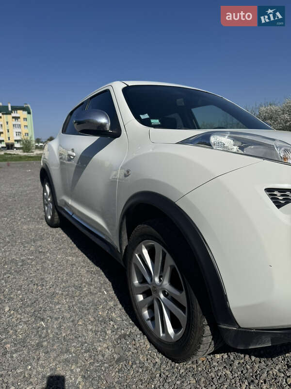 Внедорожник / Кроссовер Nissan Juke 2011 в Радехове