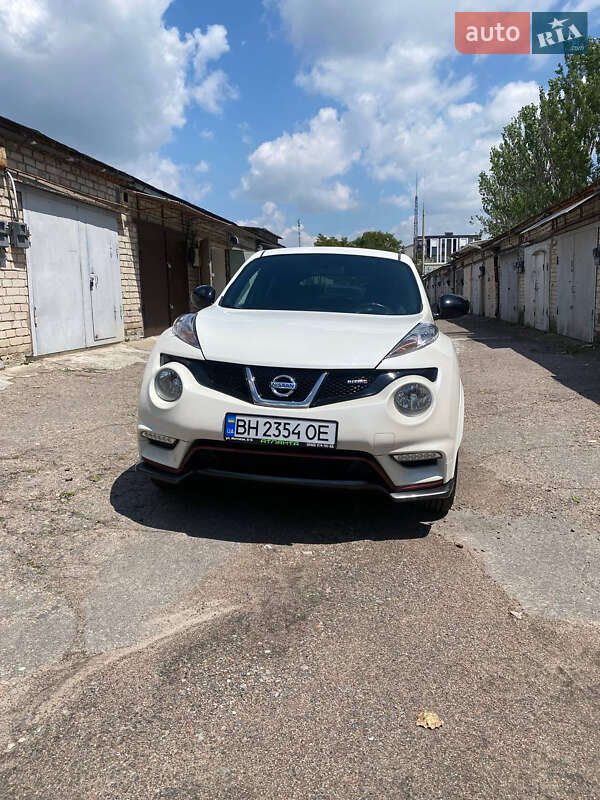 Внедорожник / Кроссовер Nissan Juke 2013 в Николаеве