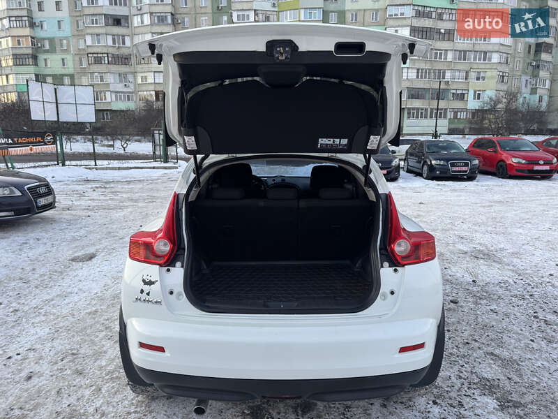 Внедорожник / Кроссовер Nissan Juke 2011 в Полтаве