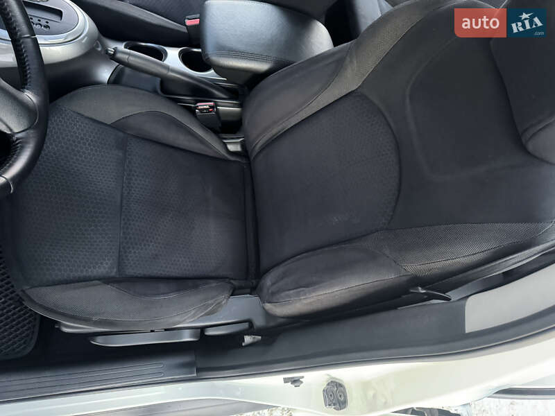 Внедорожник / Кроссовер Nissan Juke 2011 в Полтаве