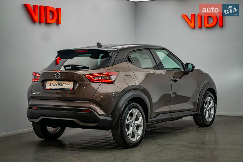 Внедорожник / Кроссовер Nissan Juke 2022 в Киеве