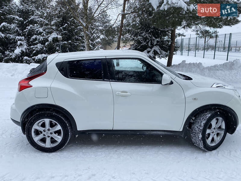 Внедорожник / Кроссовер Nissan Juke 2012 в Львове