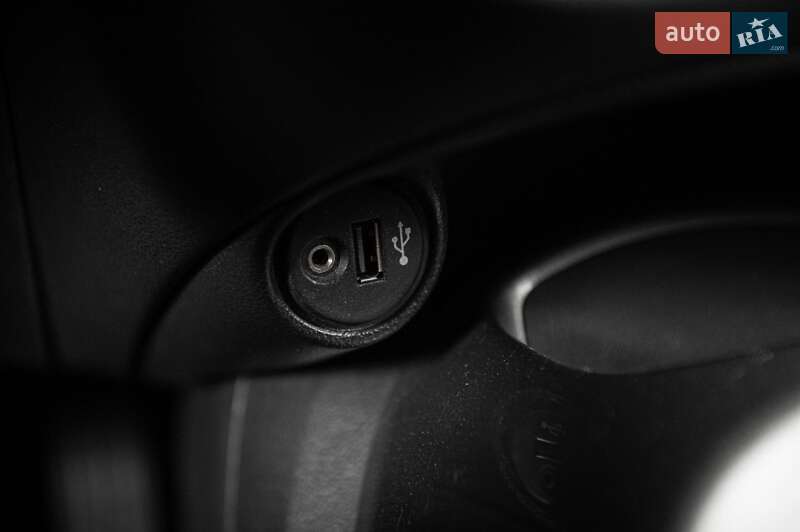 Внедорожник / Кроссовер Nissan Juke 2016 в Одессе фото 48 Внедорожник / Кроссовер Nissan Juke 2016 в Одессе