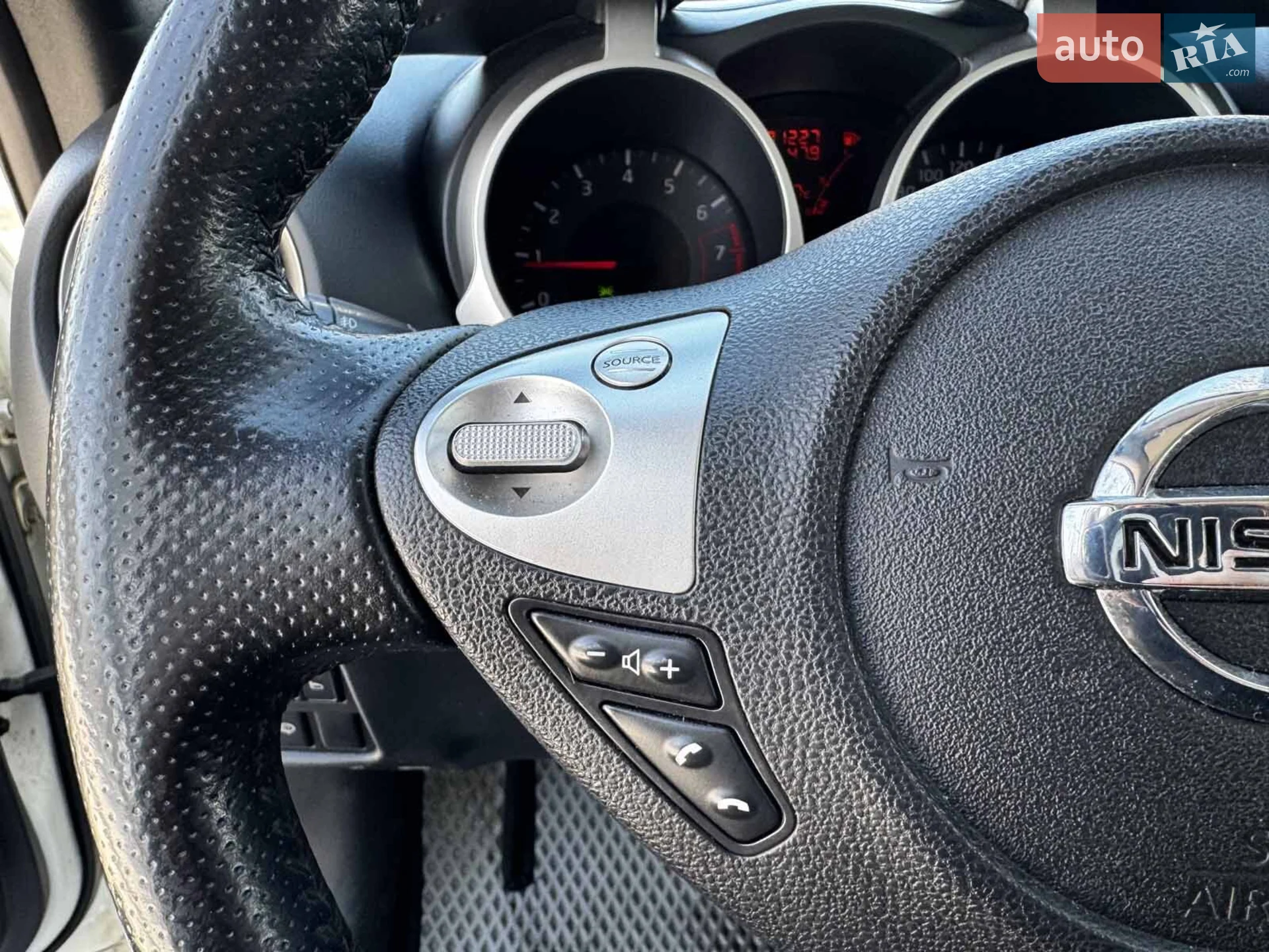 2012 Nissan Juke - мініатюра 16