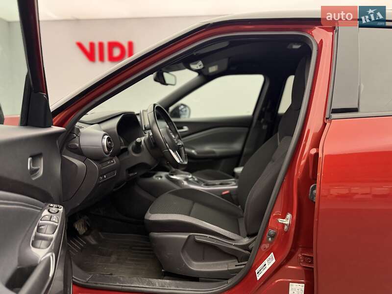 Внедорожник / Кроссовер Nissan Juke 2021 в Киеве