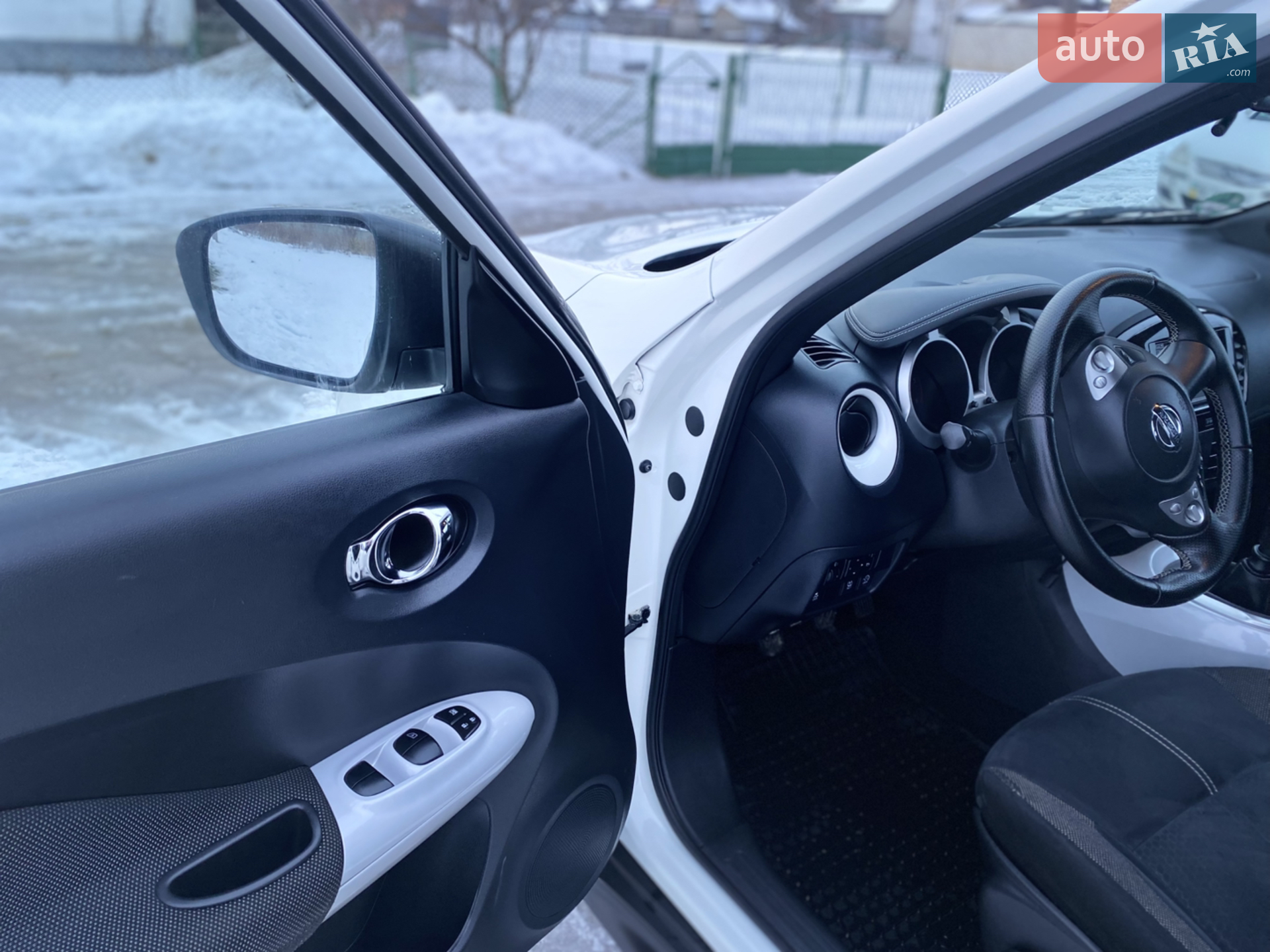 2015 Nissan Juke - мініатюра 27