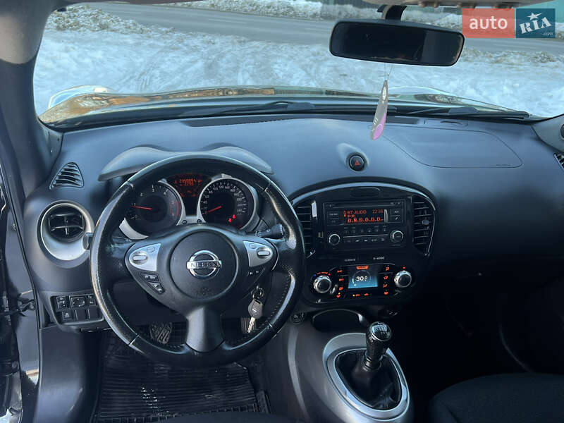 Внедорожник / Кроссовер Nissan Juke 2011 в Ковеле