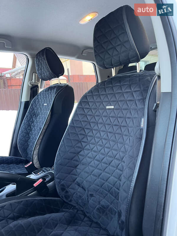 Внедорожник / Кроссовер Nissan Juke 2017 в Умани фото 21 Внедорожник / Кроссовер Nissan Juke 2017 в Умани