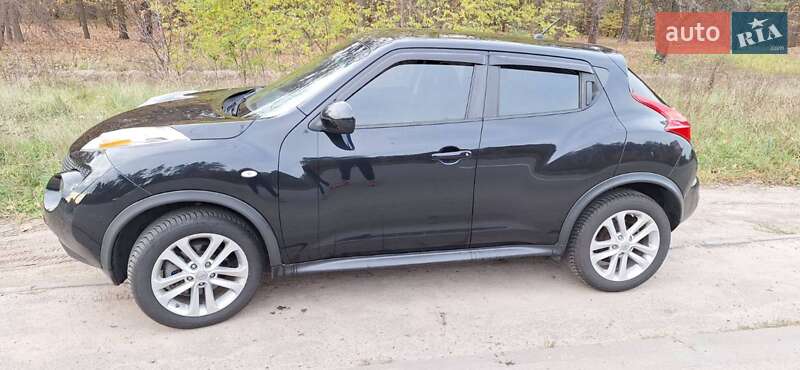 Внедорожник / Кроссовер Nissan Juke 2012 в Киеве