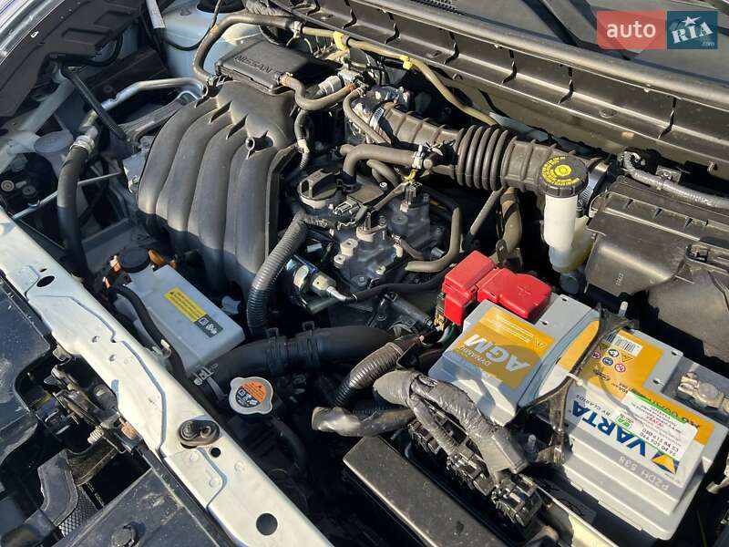 Внедорожник / Кроссовер Nissan Juke 2019 в Львове