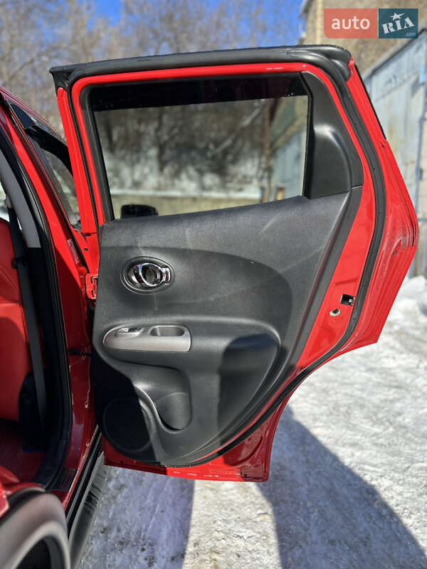 Внедорожник / Кроссовер Nissan Juke 2015 в Киеве фото 13 Внедорожник / Кроссовер Nissan Juke 2015 в Киеве