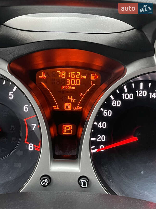 Внедорожник / Кроссовер Nissan Juke 2014 в Одессе фото 7 Внедорожник / Кроссовер Nissan Juke 2014 в Одессе