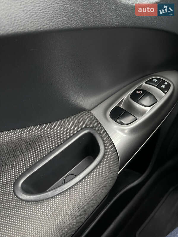 Внедорожник / Кроссовер Nissan Juke 2014 в Одессе фото 11 Внедорожник / Кроссовер Nissan Juke 2014 в Одессе