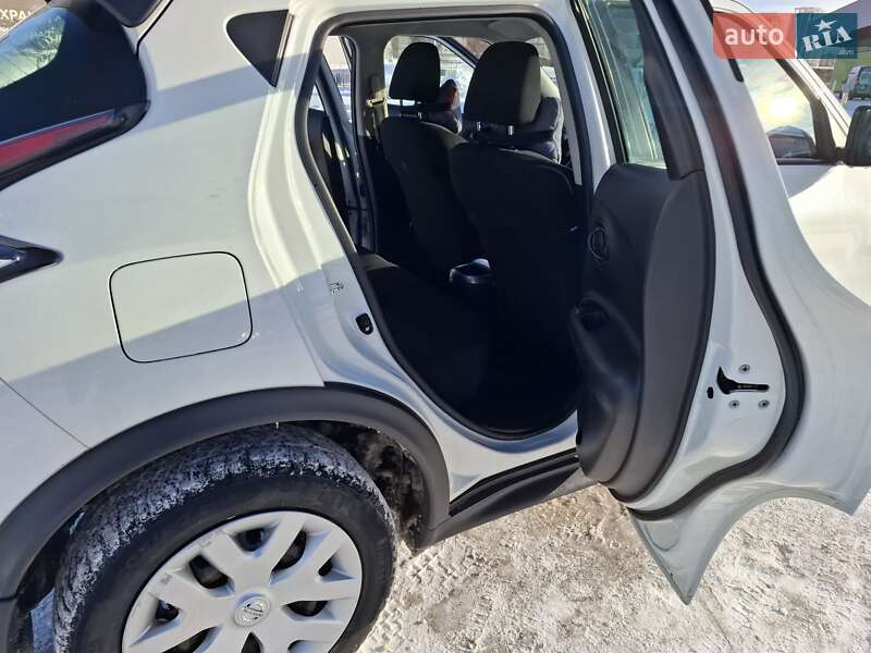 Позашляховик / Кросовер Nissan Juke 2017 в Києві