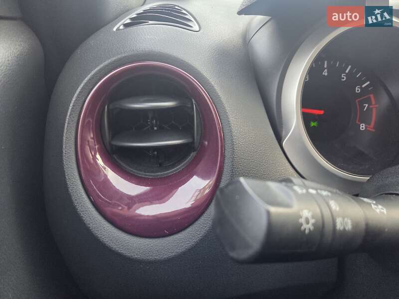 Внедорожник / Кроссовер Nissan Juke 2013 в Киеве фото 28 Внедорожник / Кроссовер Nissan Juke 2013 в Киеве