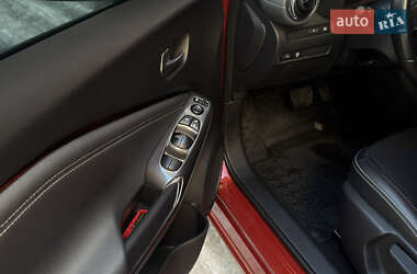 Позашляховик / Кросовер Nissan Juke 2021 в Києві