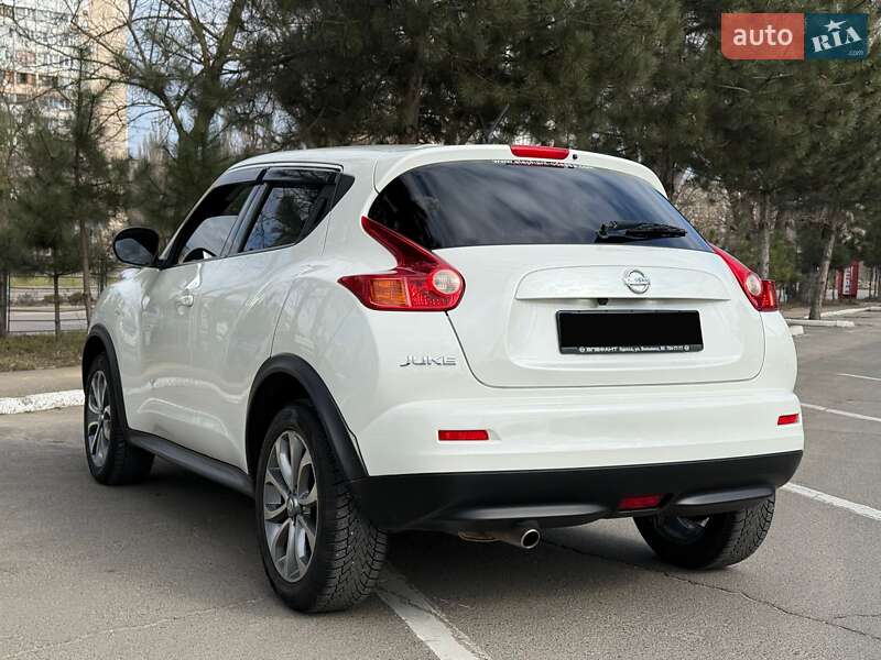 Внедорожник / Кроссовер Nissan Juke 2013 в Одессе