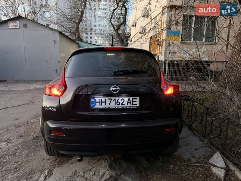 Внедорожник / Кроссовер Nissan Juke 2013 в Одессе