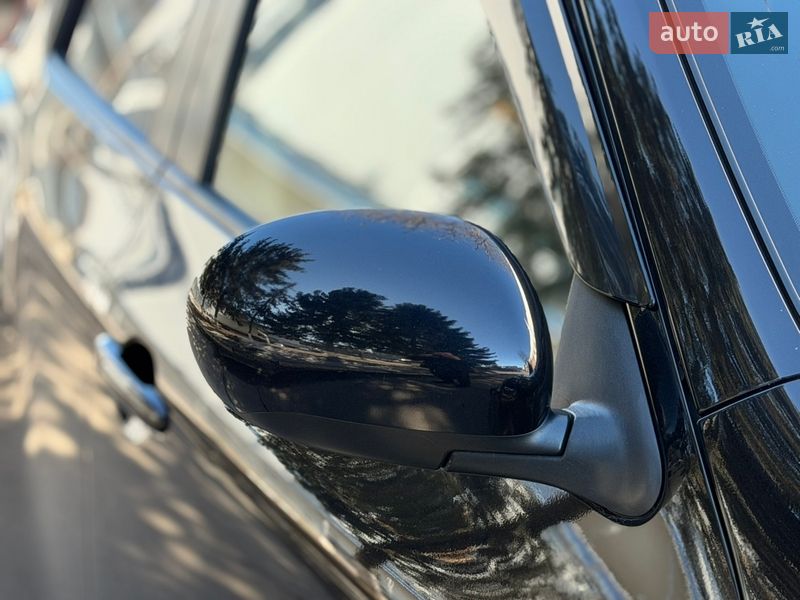 Позашляховик / Кросовер Nissan Juke 2013 в Вінниці