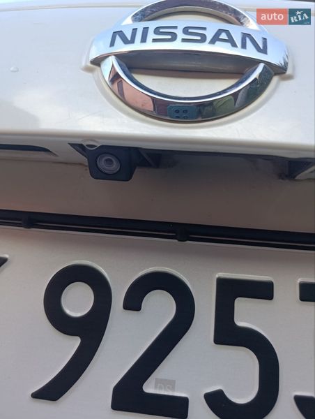 Внедорожник / Кроссовер Nissan Juke 2014 в Дубно