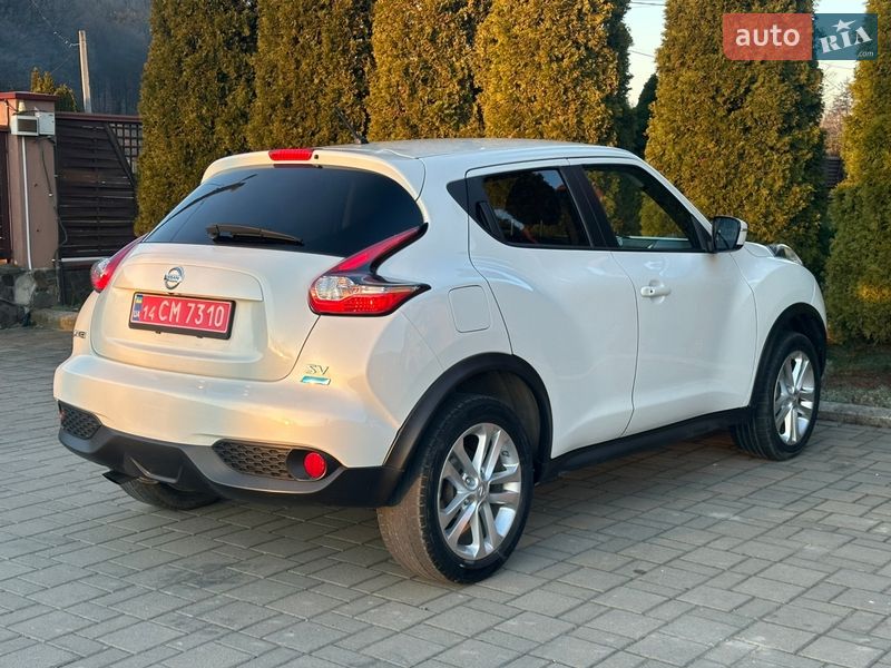 Внедорожник / Кроссовер Nissan Juke 2015 в Виноградове