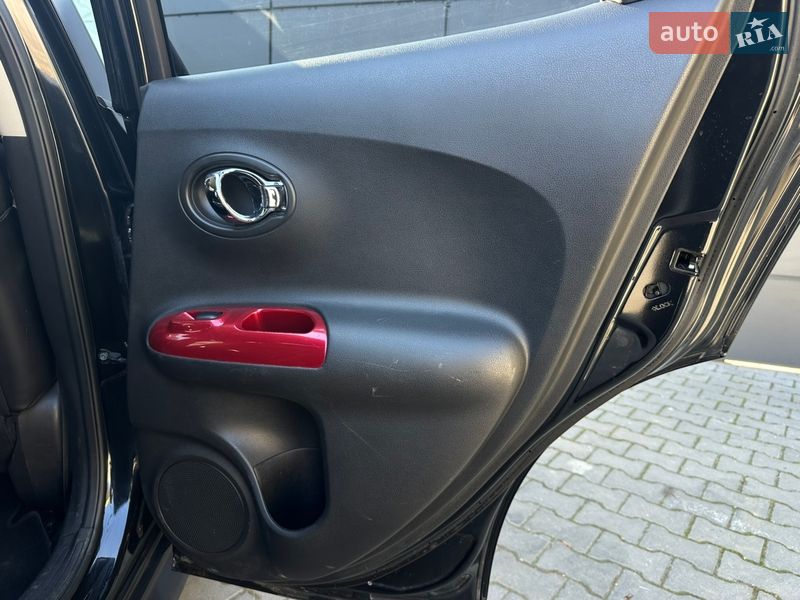 Внедорожник / Кроссовер Nissan Juke 2010 в Одессе