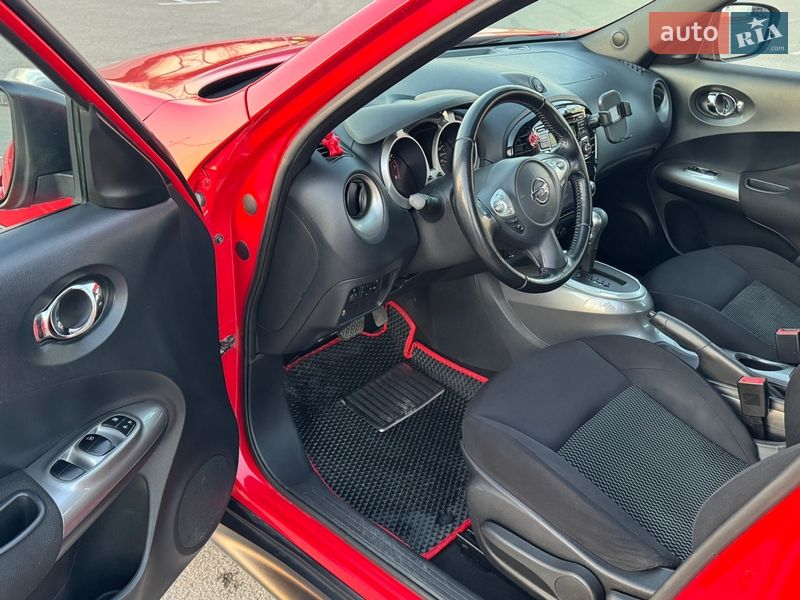 Внедорожник / Кроссовер Nissan Juke 2016 в Киеве