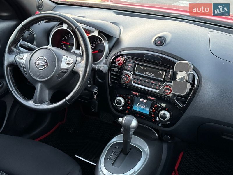Внедорожник / Кроссовер Nissan Juke 2016 в Киеве