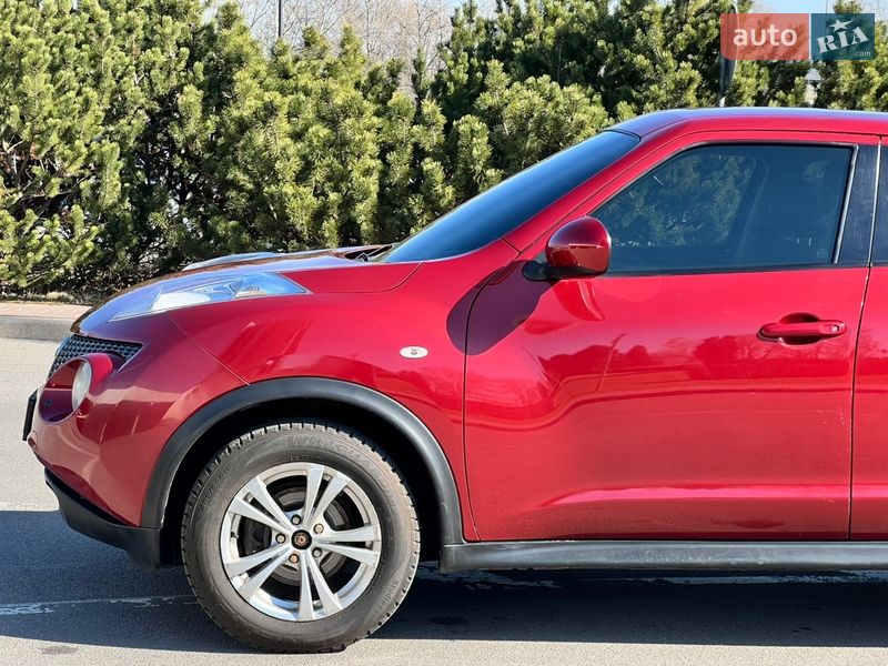 Внедорожник / Кроссовер Nissan Juke 2012 в Киеве