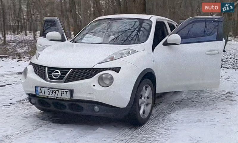Позашляховик / Кросовер Nissan Juke 2013 в Києві