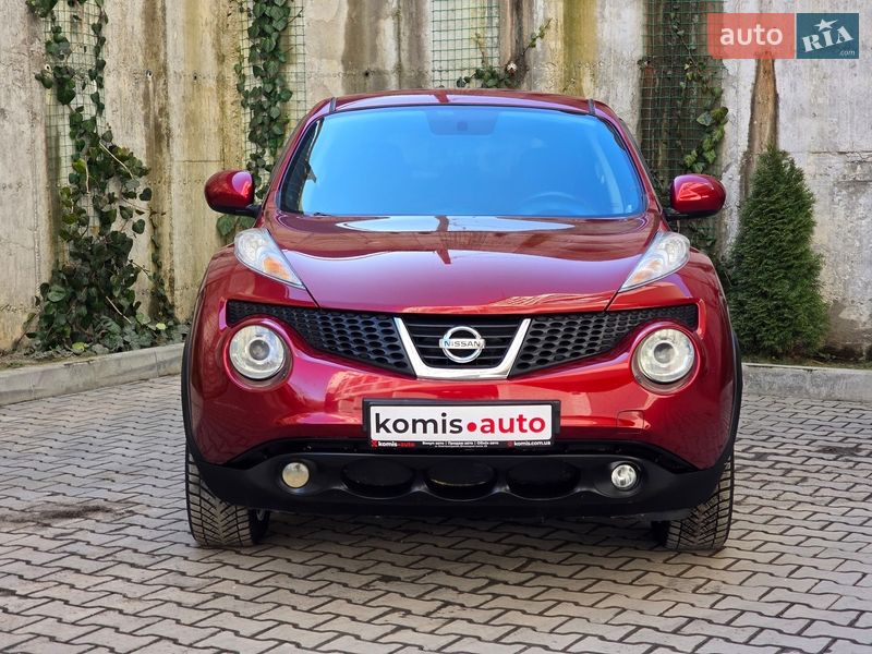 Внедорожник / Кроссовер Nissan Juke 2011 в Хмельницком
