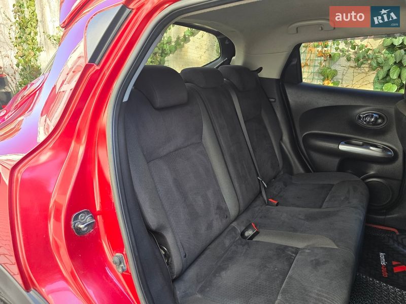 Внедорожник / Кроссовер Nissan Juke 2011 в Хмельницком