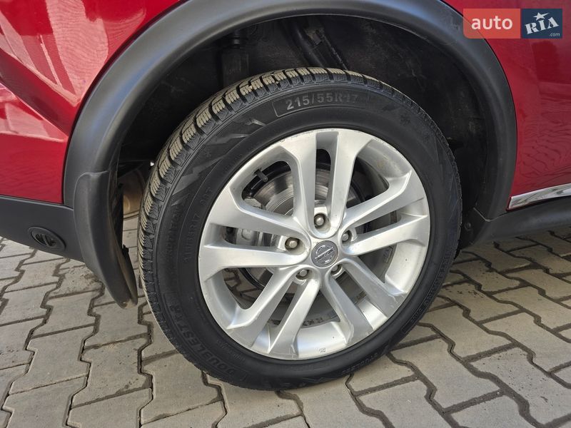 Внедорожник / Кроссовер Nissan Juke 2011 в Хмельницком