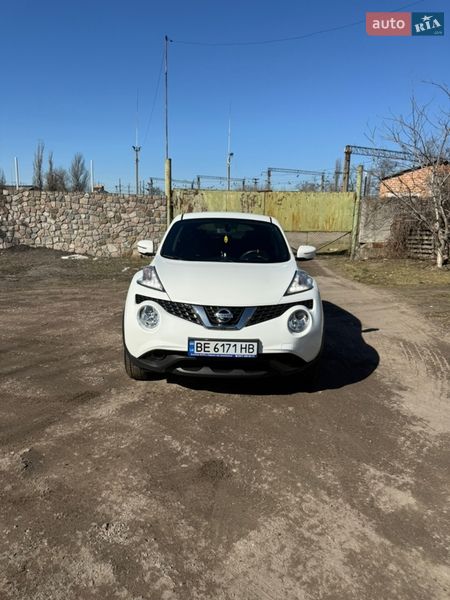 Позашляховик / Кросовер Nissan Juke 2016 в Первомайську