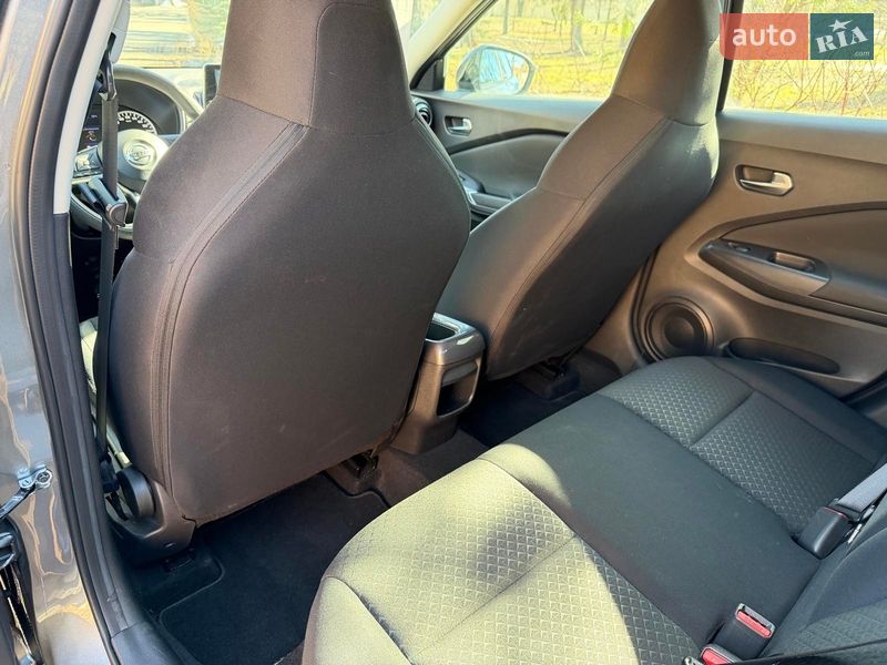 Внедорожник / Кроссовер Nissan Juke 2021 в Киеве