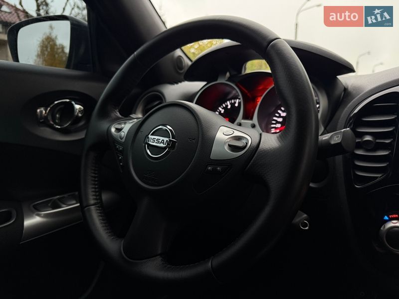 Внедорожник / Кроссовер Nissan Juke 2017 в Одессе