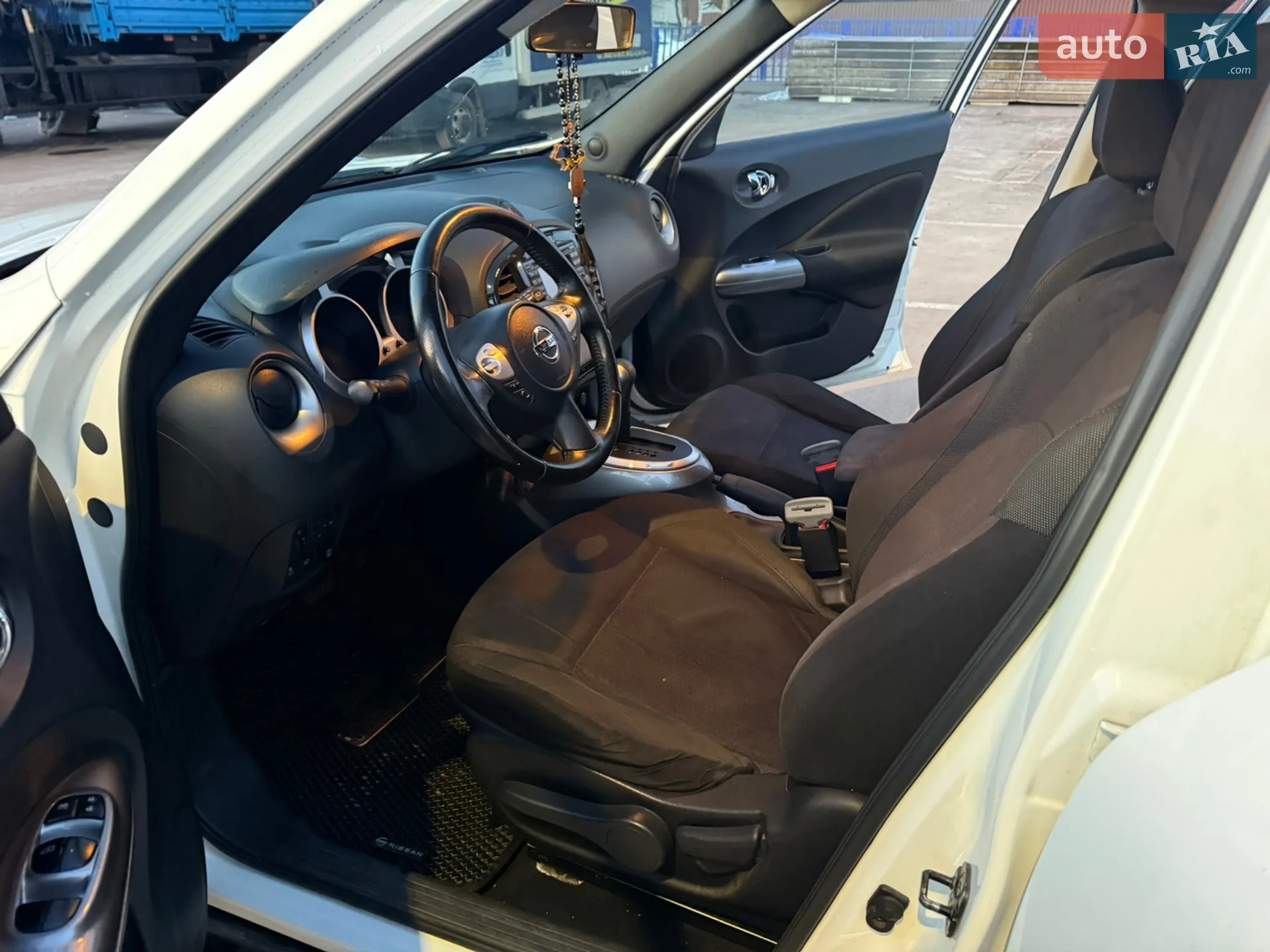 2012 Nissan Juke - мініатюра 11