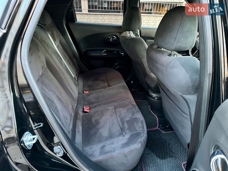 Внедорожник / Кроссовер Nissan Juke 2015 в Киеве