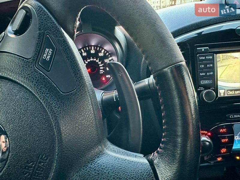 Внедорожник / Кроссовер Nissan Juke 2015 в Киеве