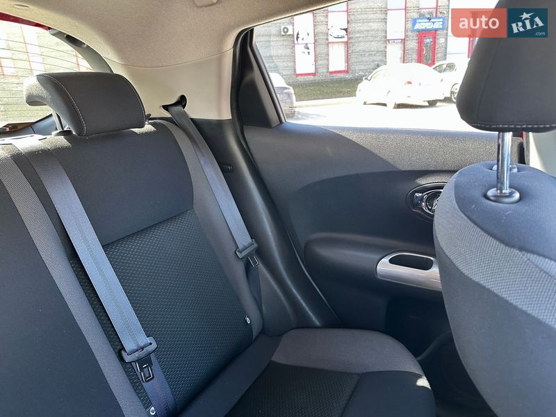 Внедорожник / Кроссовер Nissan Juke 2018 в Днепре